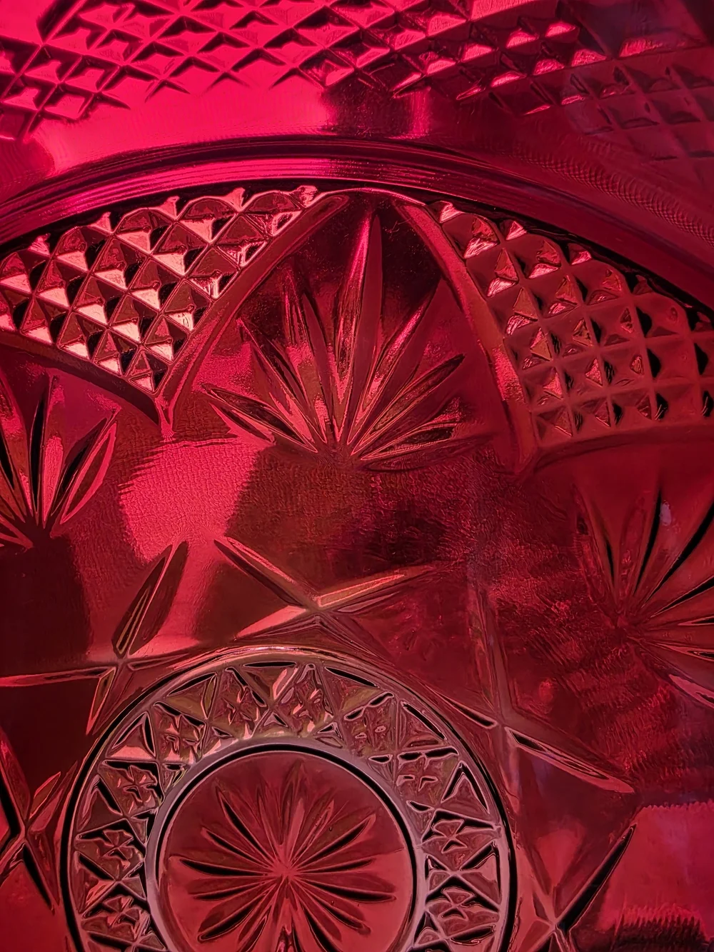 Cristal D’Arques elegant red